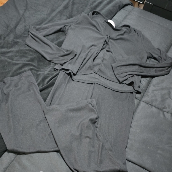 rose & vine Other - Women's Black Pajama Set